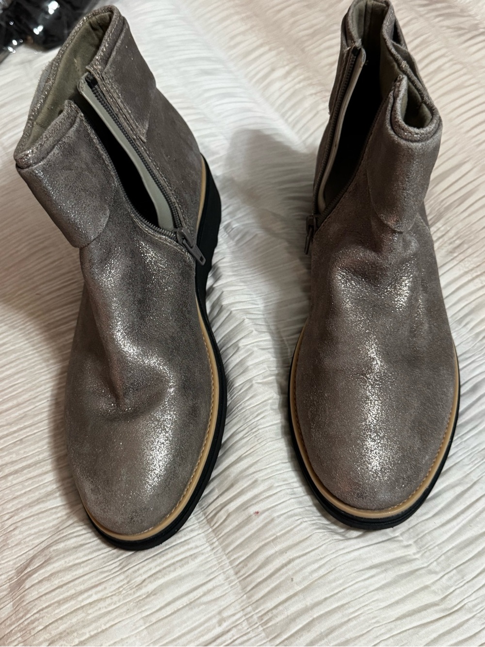 Clark’s Metallic Gold Women's Ankle Boots - Sleek Zip Design